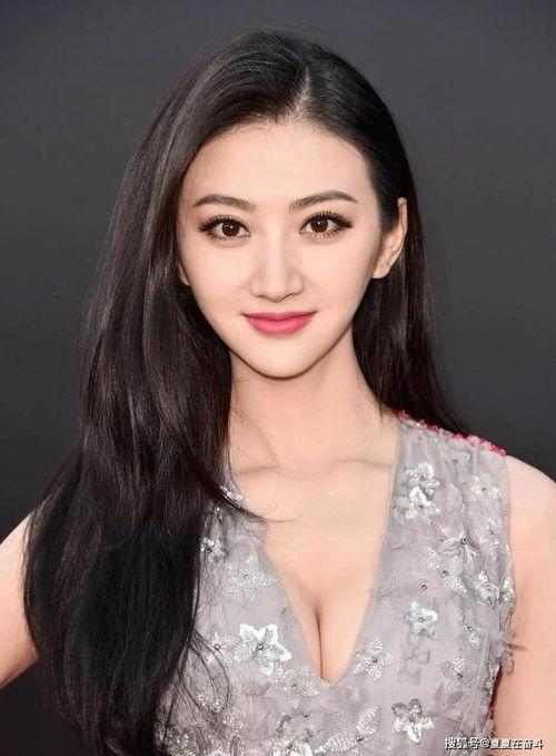 郭雪芙高清生活照,尽显女神魅力，生活点滴尽显风采